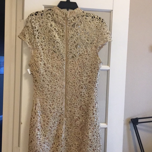 Dress - Picture 5 of 5